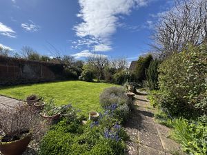 Garden path- click for photo gallery